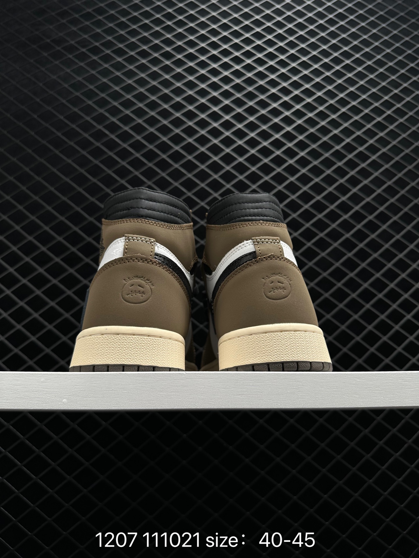 Travis Scott x Fragment X Air Jordan 1 High OG 